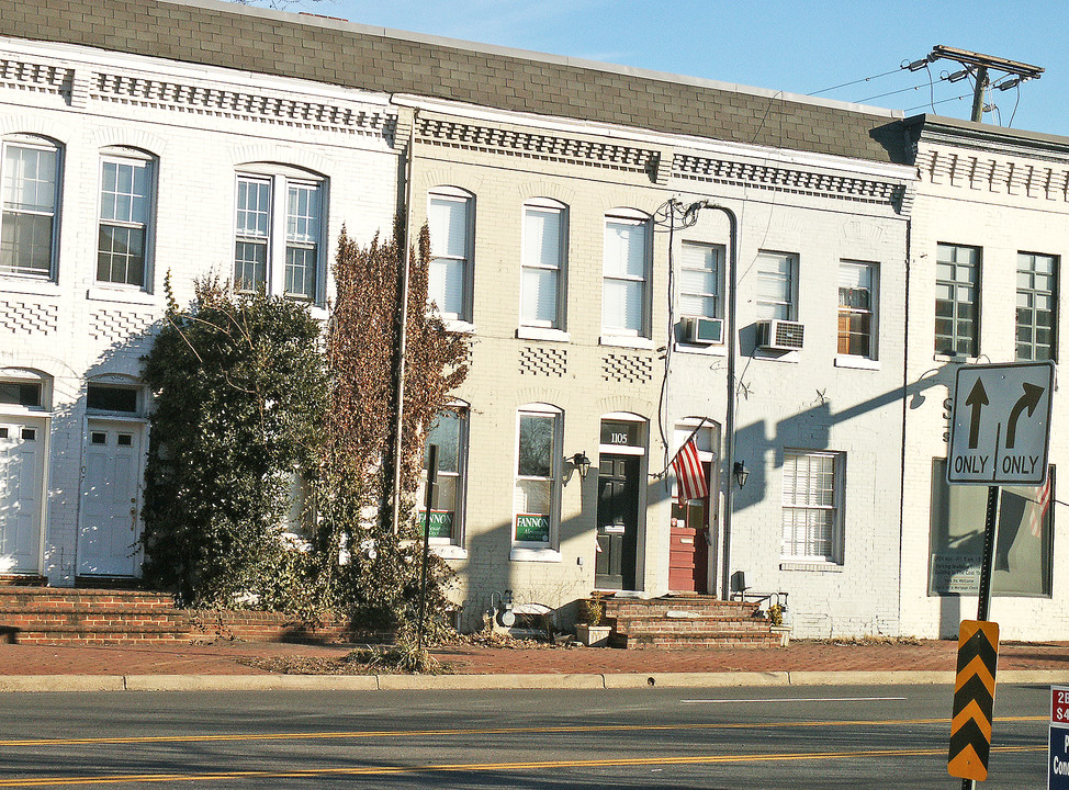 1105 Duke St in Alexandria, VA - Building Photo