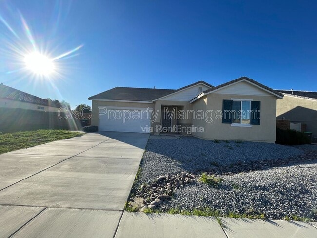 1023 Haviture Wy in Hemet, CA - Building Photo - Building Photo