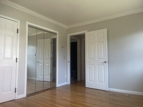 32 Pine St in Norwalk, CT - Building Photo - Building Photo
