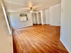 17204 Ardisia Dr in Pflugerville, TX - Building Photo - Building Photo