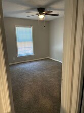 Minor Lane in Louisville, KY - Foto de edificio - Interior Photo