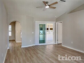 3798 Fontainebleau St in North Port, FL - Building Photo - Building Photo