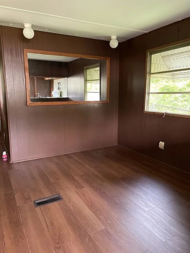 13 Stokes St in Greenville, SC - Building Photo - Building Photo