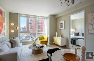 251 E 2nd St in New York, NY - Building Photo