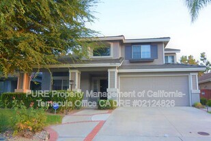 32195 Via Cesario in Temecula, CA - Building Photo