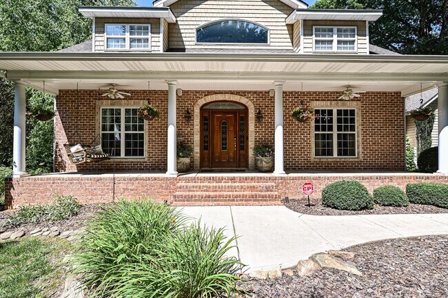 8729 Riverwood Rd in Lake Norman of Catawba, NC - Building Photo - Building Photo