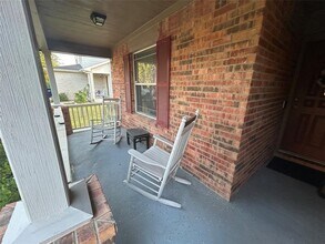 108 Easy St in Hutto, TX - Building Photo - Building Photo