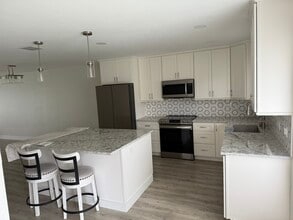 781 Palm View Dr in Naples, FL - Building Photo - Building Photo