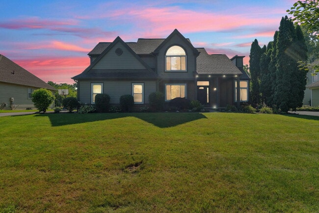 property at 4521 Links Ct
