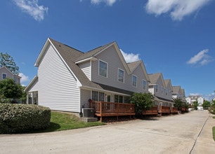 Northstar Townhomes in Willis, TX - Foto de edificio - Building Photo