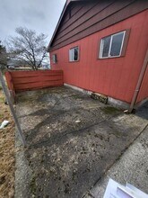 1214 Grand Ave in Centralia, WA - Building Photo - Building Photo