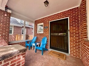 1394 S Gaylord St in Denver, CO - Foto de edificio - Building Photo