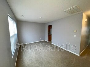 5787 Dove Point Dr SW in Concord, NC - Building Photo - Building Photo