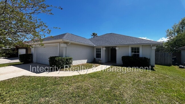 property at 1809 Dartmouth Dr