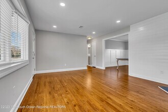 19 Bradley Ave in Oceanport, NJ - Building Photo - Building Photo