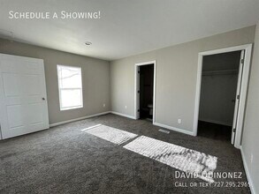 5715 Heather View Ln in Fort Wayne, IN - Building Photo - Building Photo