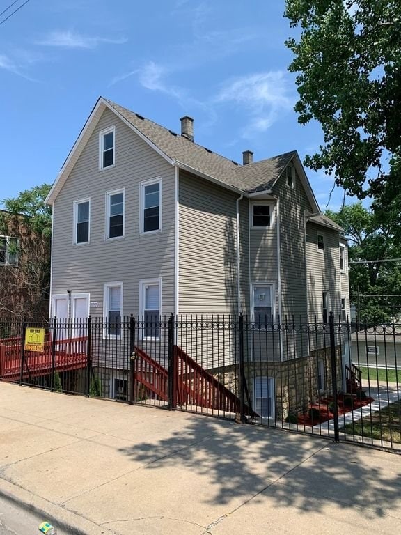 property at 10747 S Michigan Ave