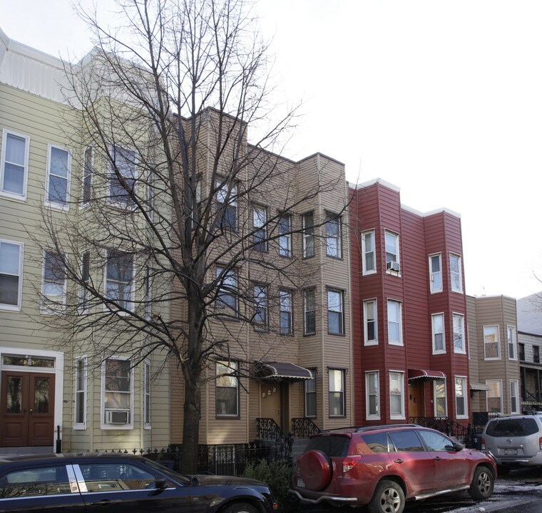 198 Java St in Brooklyn, NY - Building Photo