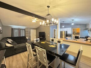 2319 Merrill Ave in Bullhead City, AZ - Building Photo - Building Photo