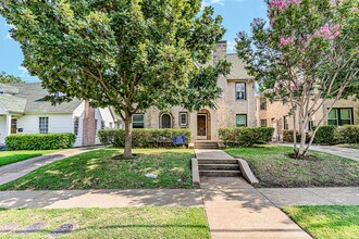 5926 La Vista Dr in Dallas, TX - Building Photo - Building Photo