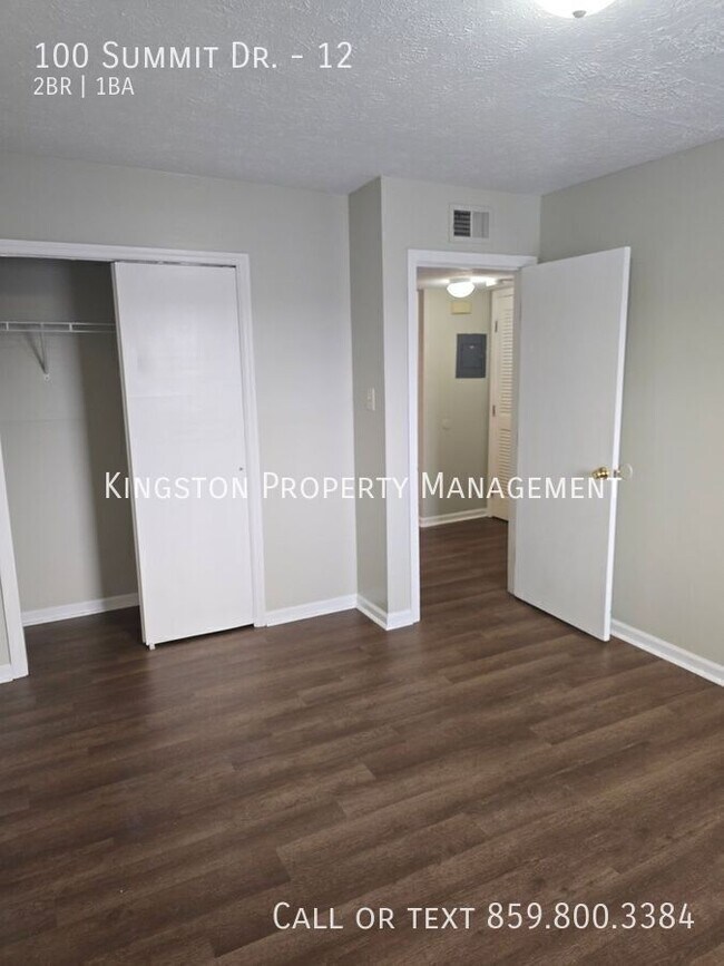 100 Summit Dr in Mount Sterling, KY - Building Photo - Building Photo