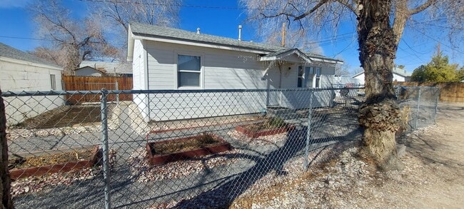 property at 360 W Virginia St