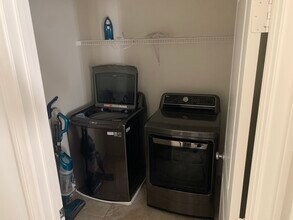 1230 Hopespring Loop Ave in North Las Vegas, NV - Building Photo - Building Photo