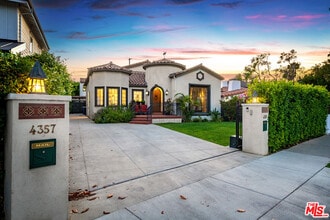 4359 Clybourn Ave in Los Angeles, CA - Building Photo - Building Photo