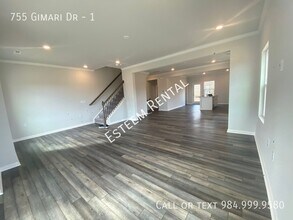 755 Gimari Dr in Wake Forest, NC - Building Photo - Building Photo