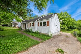 2613 Woodyhill Dr in Nashville, TN - Building Photo - Building Photo