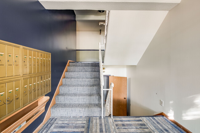 InHabit Apartments in Minneapolis, MN - Building Photo - Interior Photo