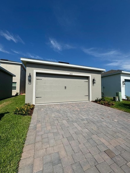 12832 Lavender Bloom Aly in Winter Garden, FL - Building Photo - Building Photo