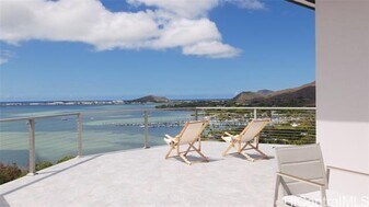 44-652-652 Kaneohe Bay Dr in Kaneohe, HI - Building Photo