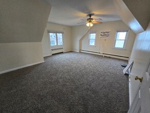 935 York St in East Rutherford, NJ - Building Photo - Building Photo
