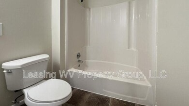 139 Clayton Ave in Hurricane, WV - Building Photo - Building Photo