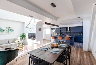 The Halo - Phase I in Winnipeg, MB - Building Photo - Building Photo