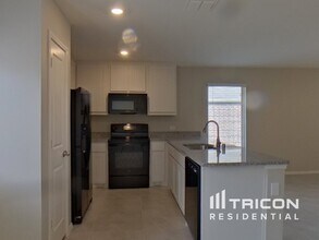 1396 Wavelet Dr in Azle, TX - Building Photo - Building Photo
