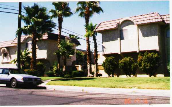 Palm Court Apartments in Las Vegas, NV - Building Photo - Building Photo