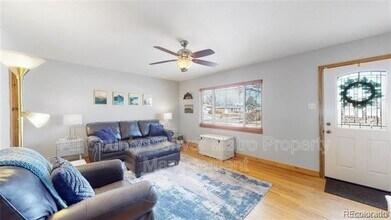 12098 W Virginia Dr in Lakewood, CO - Building Photo - Building Photo