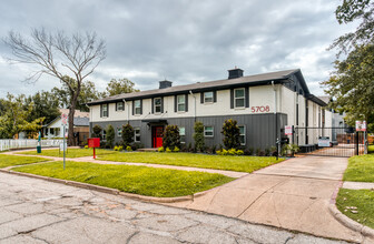 Magnolia Gardens in Dallas, TX - Building Photo - Building Photo