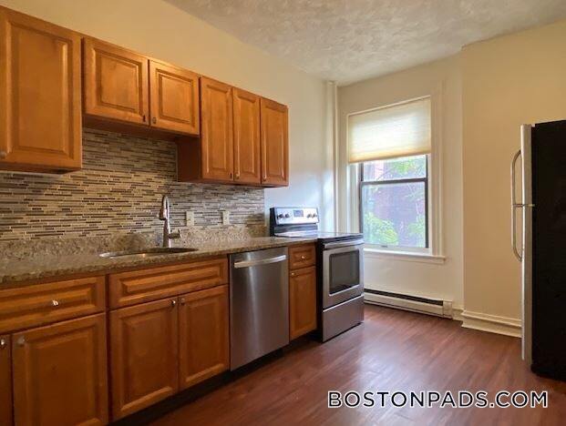 614 Columbus Ave in Boston, MA - Building Photo - Building Photo