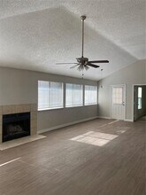 6737 Mattney Cir in Dallas, TX - Building Photo - Building Photo