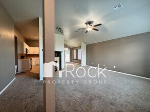 324 SW 39th St in Moore, OK - Building Photo - Building Photo