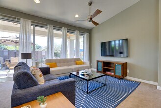 833 Gary Ln in Phoenix, AZ - Building Photo - Building Photo