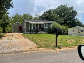 5248 Fagan St in Chattanooga, TN - Building Photo