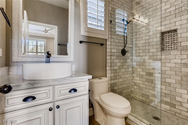 property at 11227 Applevale Ct