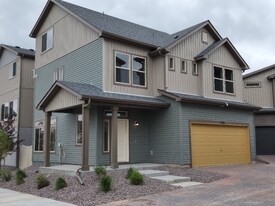 7046 Silvergrass Dr in Colorado Springs, CO - Building Photo