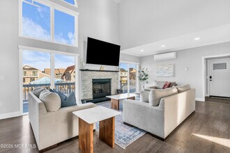 3330 Windsor Ave in Toms River, NJ - Building Photo - Building Photo