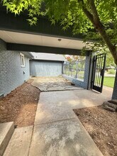 1004 Brookside Dr in Norman, OK - Building Photo - Building Photo
