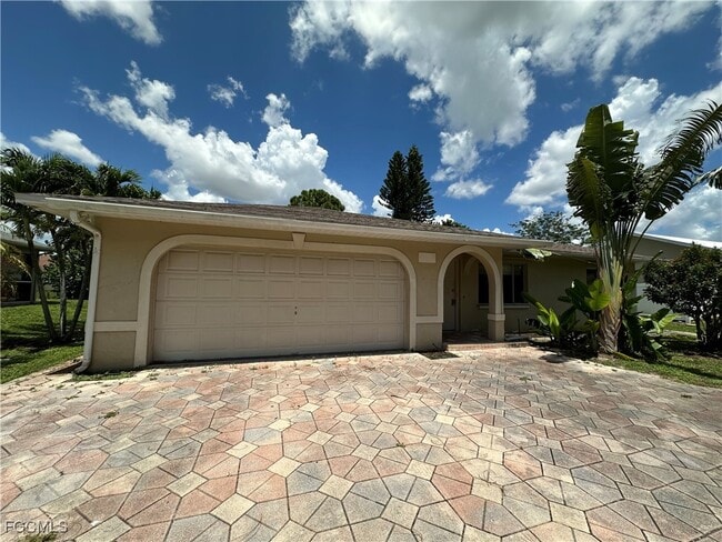 property at 9053 Irving Rd